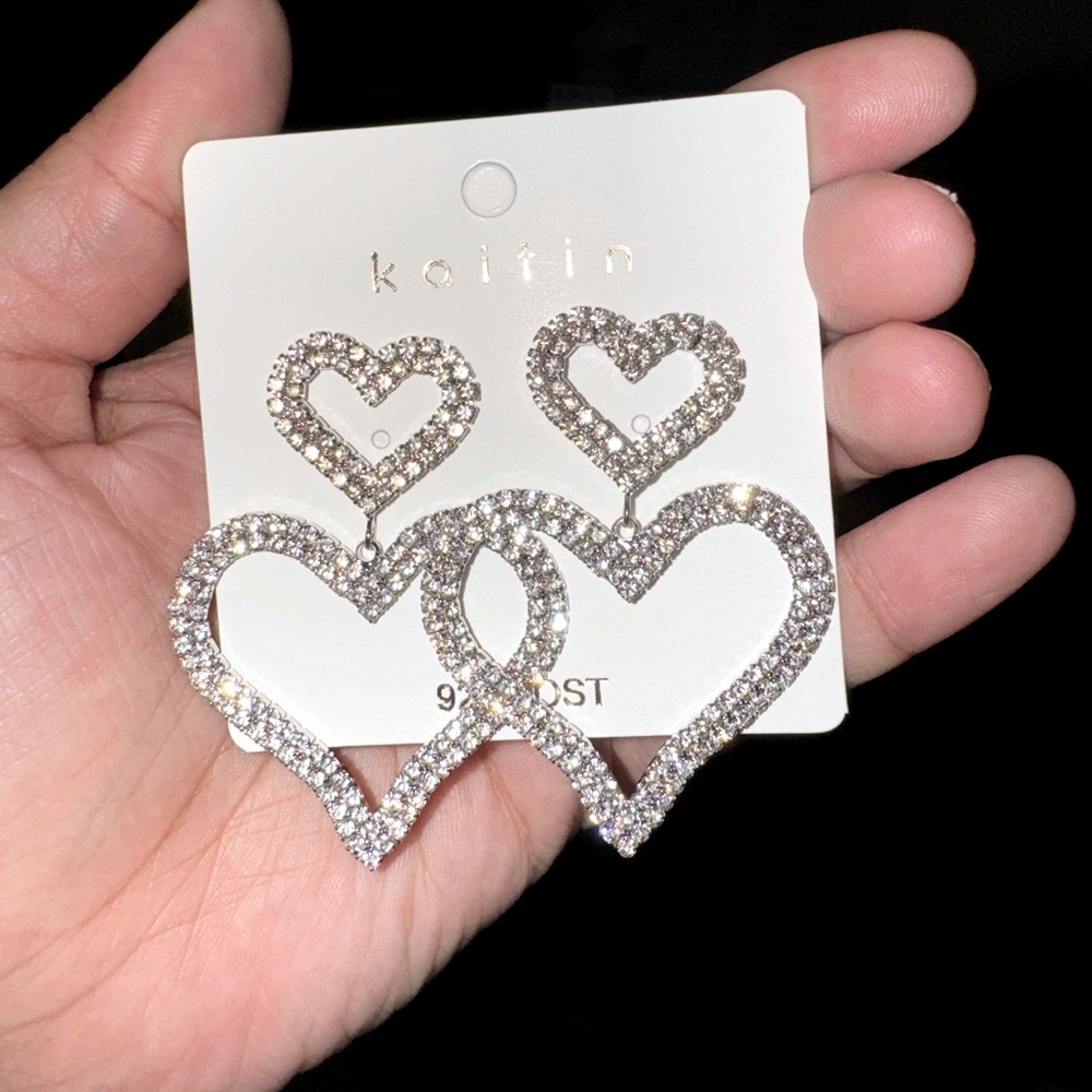 DOUBLE HEART STONE EARRINGS
